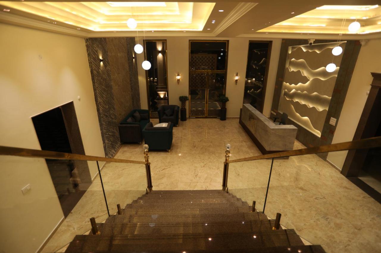 Chandan Kasturi Resort Dariāwad Eksteriør billede